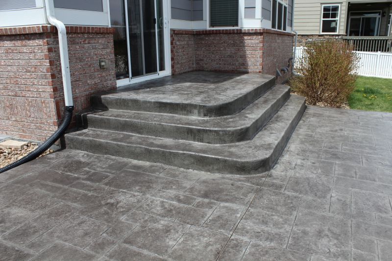 Who Does Concrete Deck Stainings